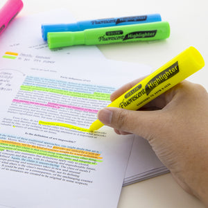 Desk Style (Pack) Fluorescent Highlighters Yellow (12/Pack)